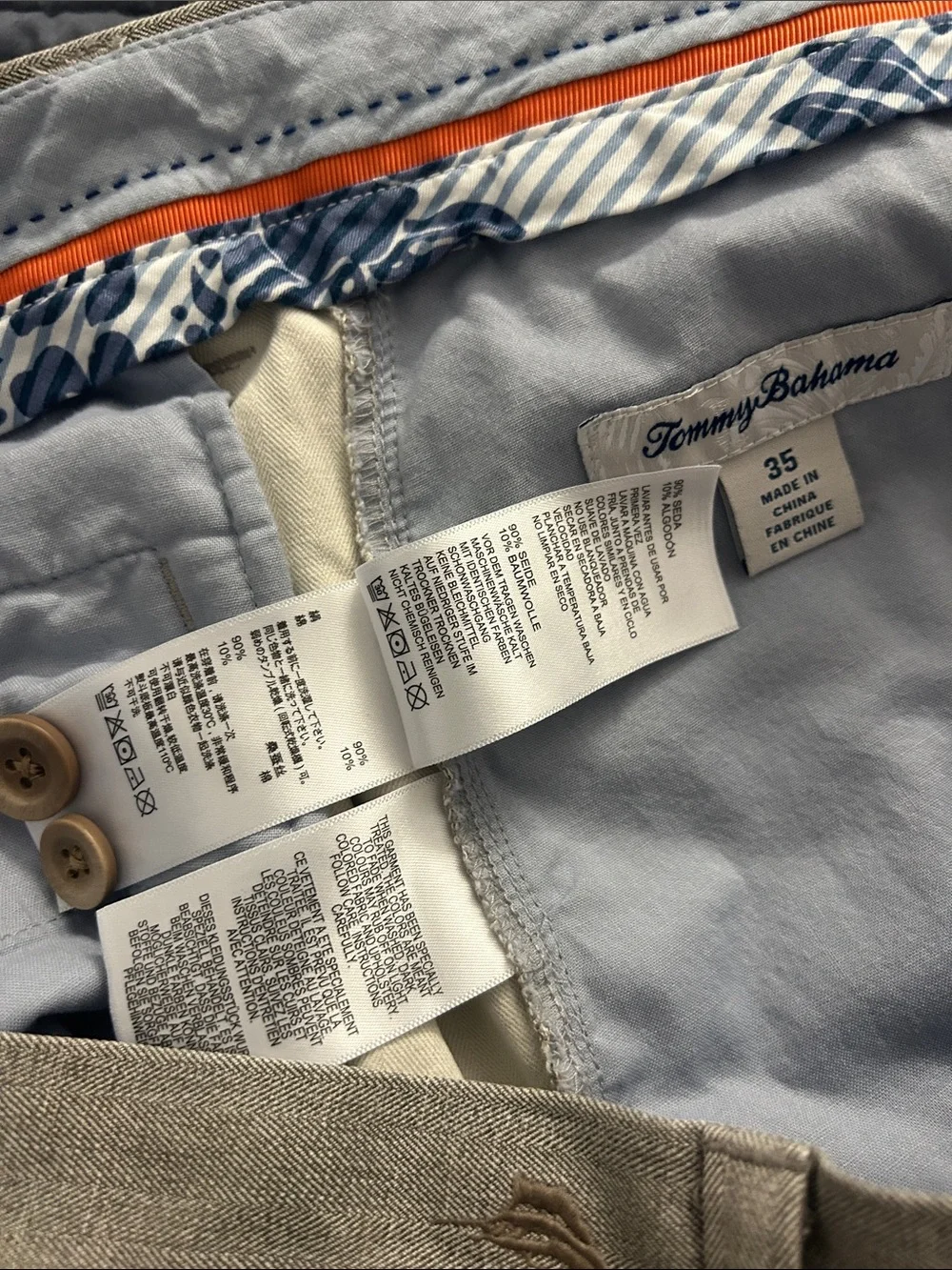 Natty Men's Classic Gray/Beige  Chino Shorts in Silk/Cotton Blend Size 35